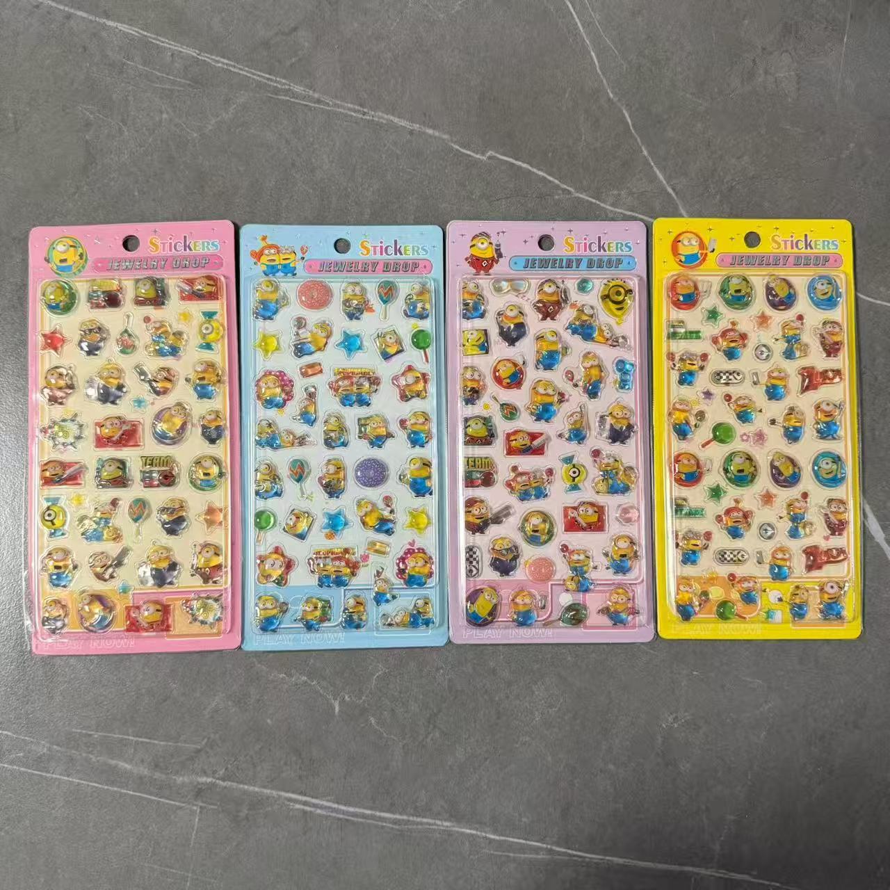AA💖ミニオン 硬いシール4種類 硬殻包装