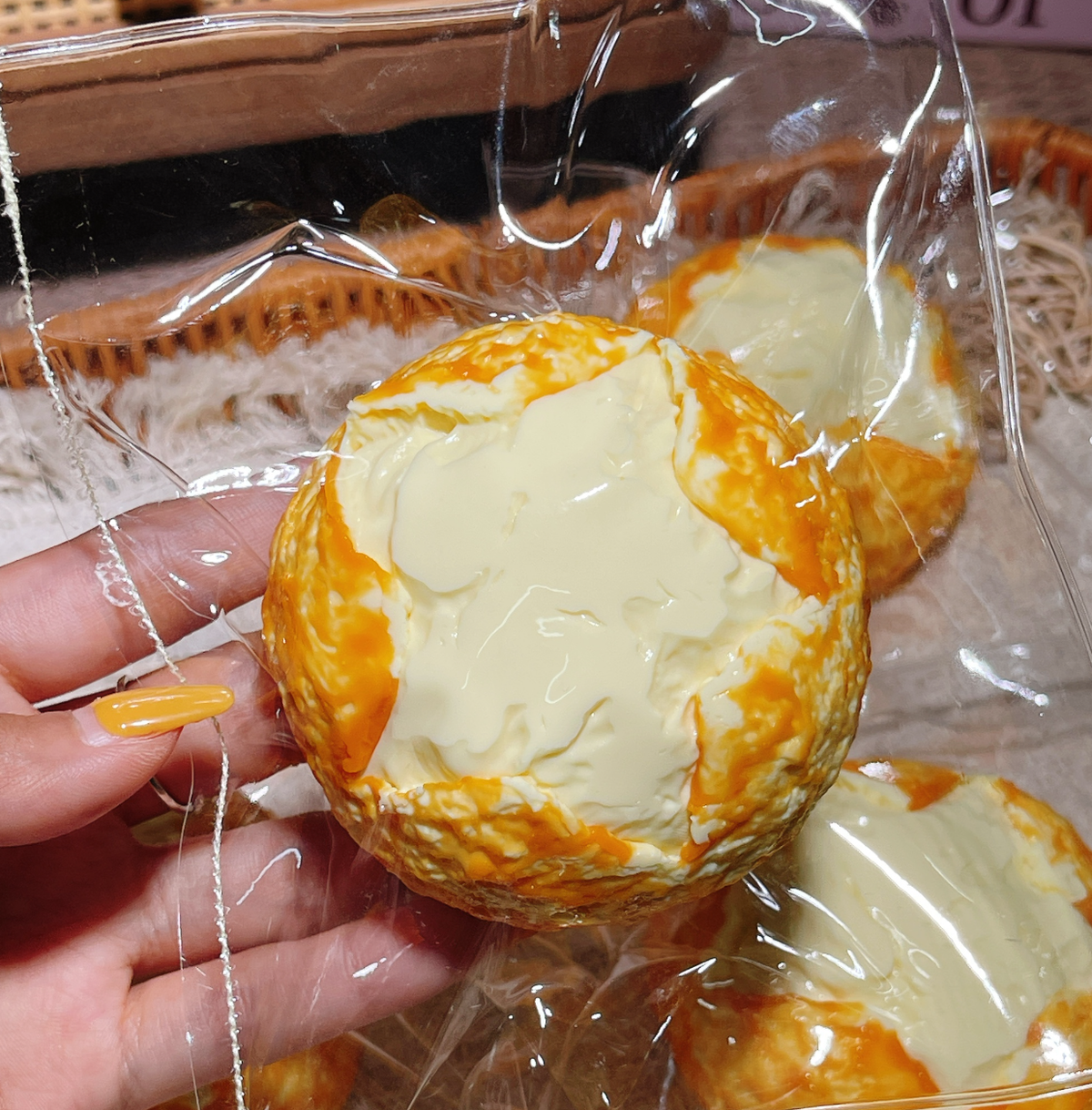 炭焼き系 スクイーズ 約120g PVC包装