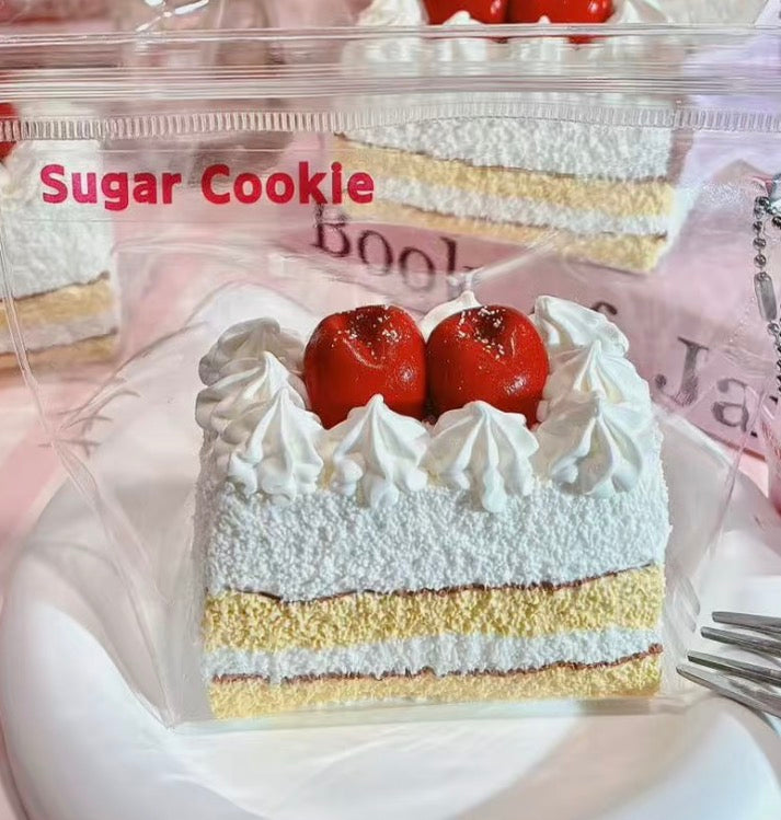 💖SugarCookie 大人気 さくらんぼケーキ約245g 低反発 クリーム スクイーズ PVC包装