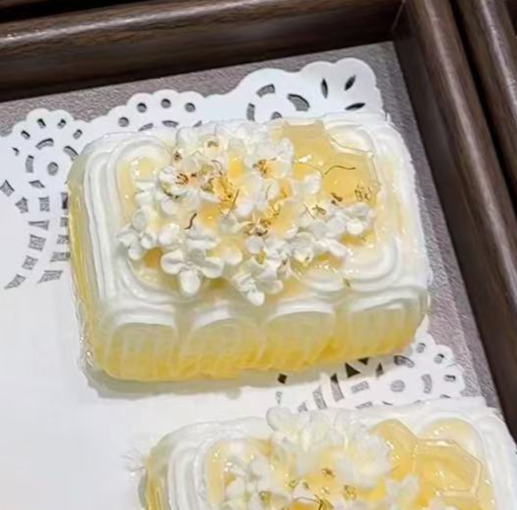 💖 P 金木犀系 低反発 クリーム スクイーズ 約200g PVC包装