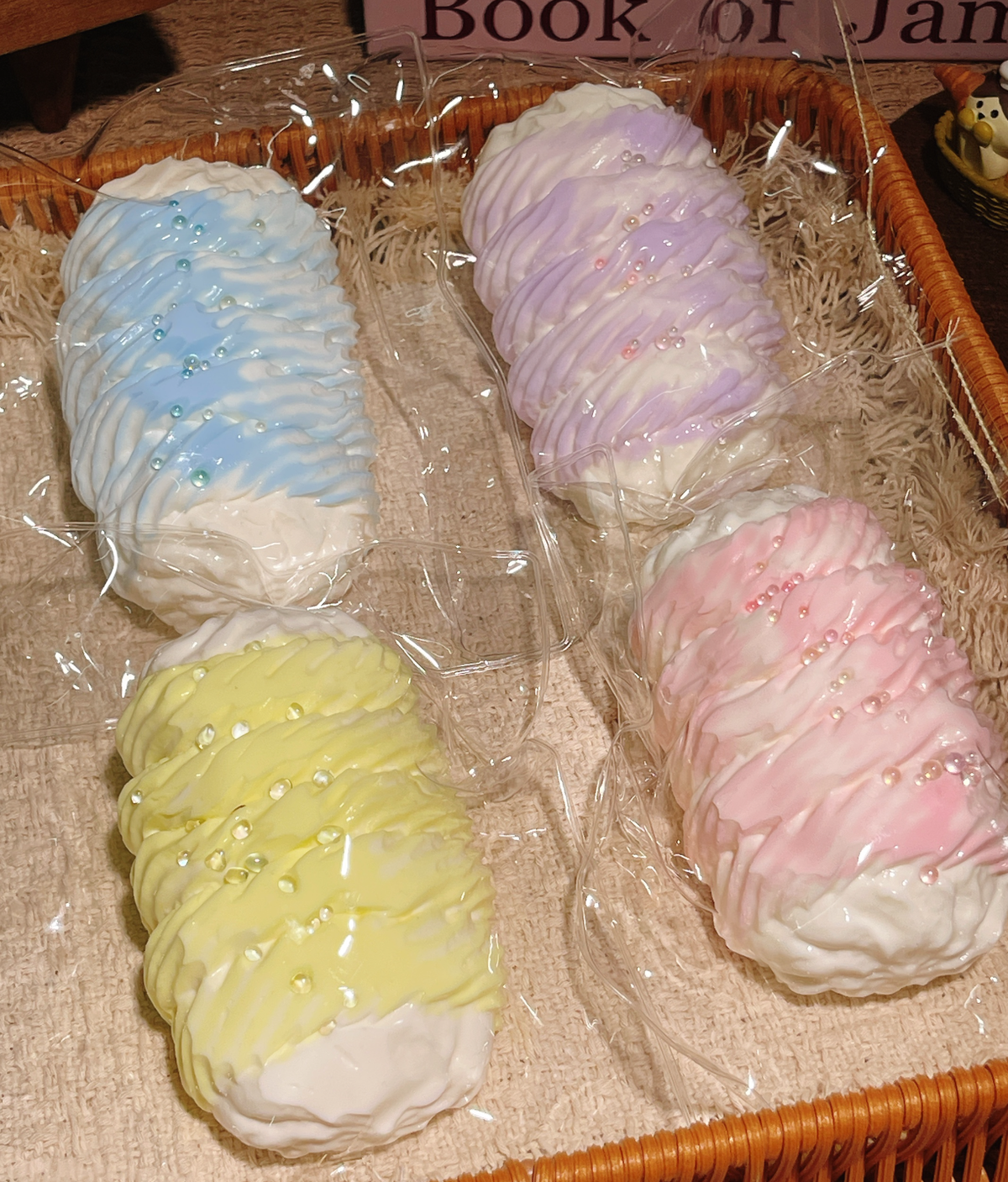 クリーム スクイーズ 4色 約150g PVC包装