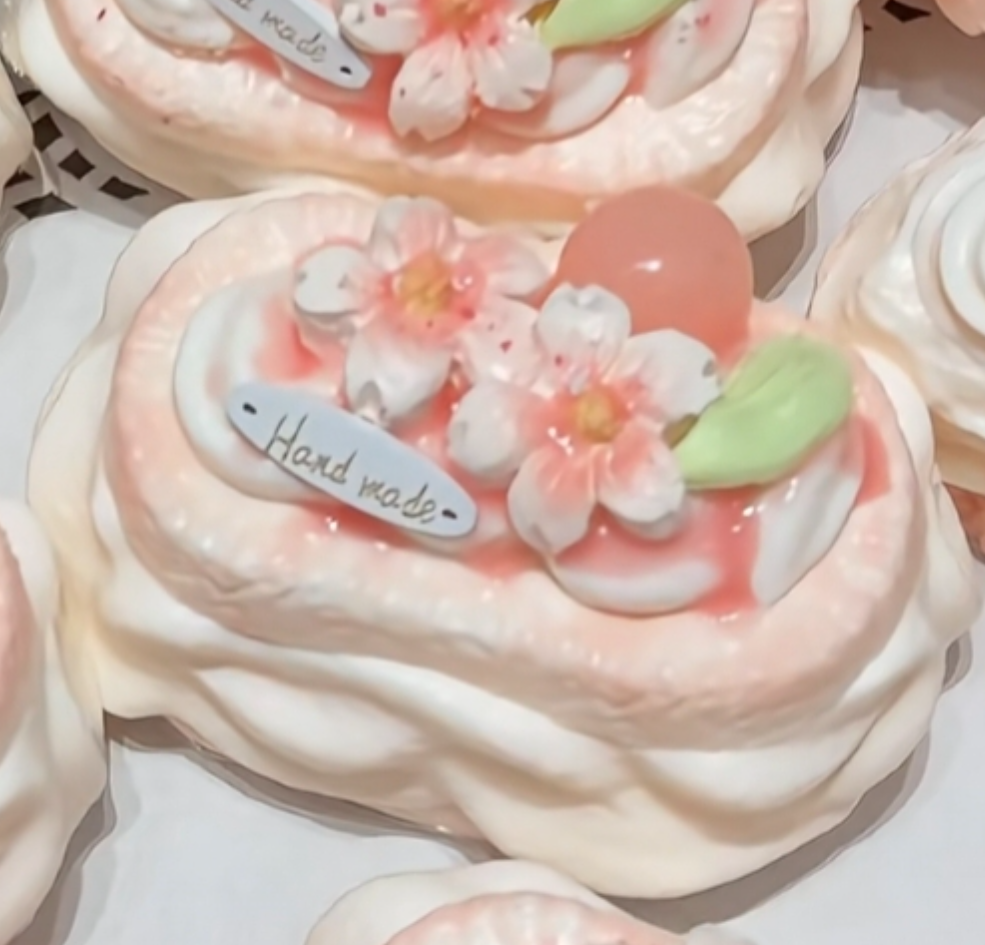💖 P 桜 系 低反発 クリーム スクイーズ 約220g PVC包装