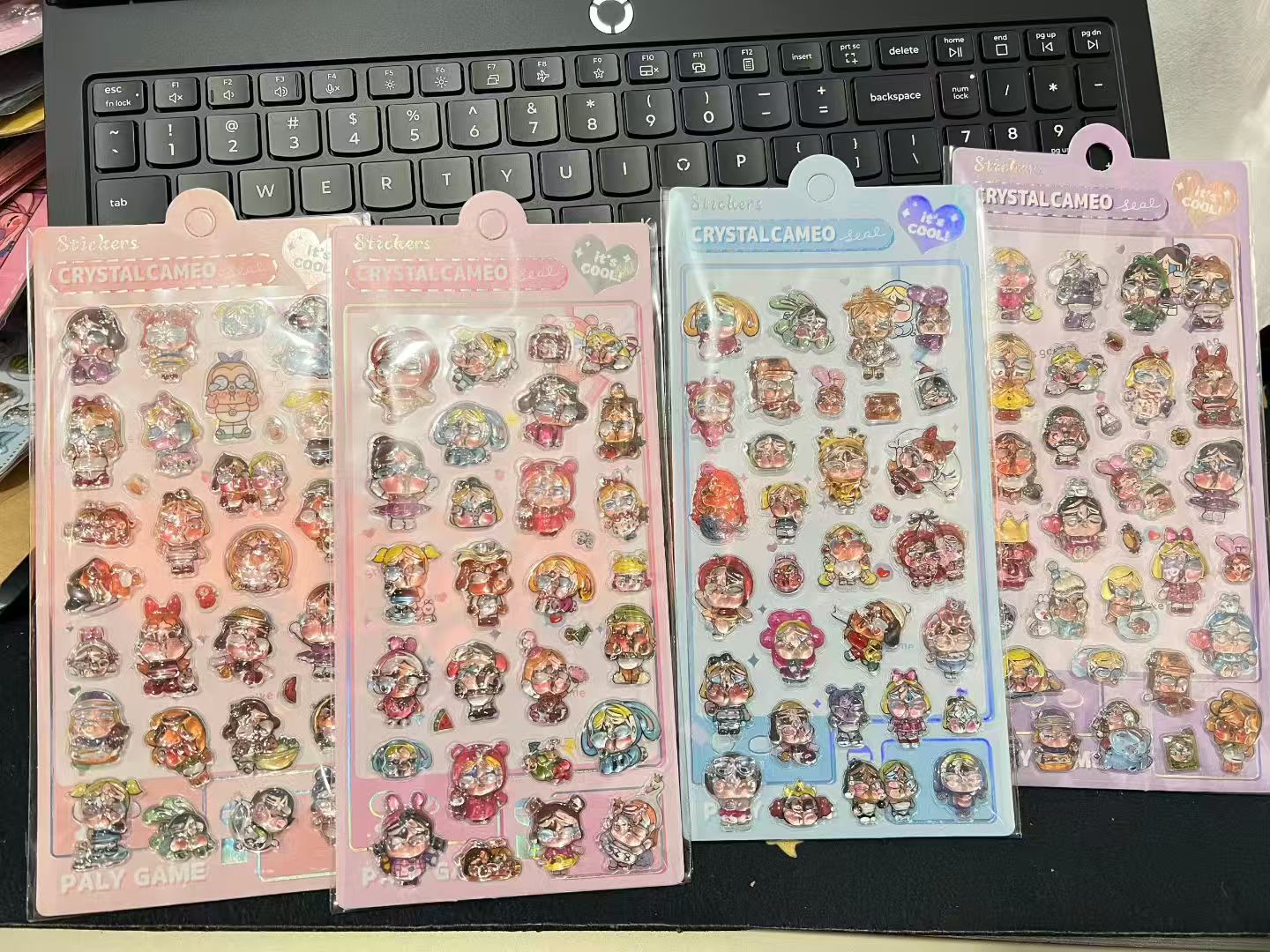 AA💖泣き子硬いシール4種類 opp包装