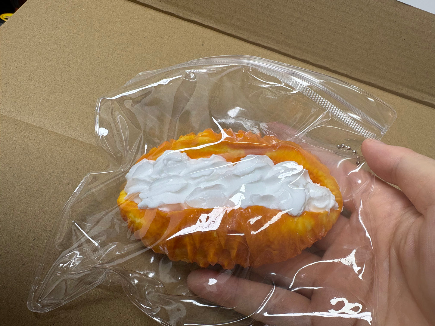 クリームスクイーズ 150g PVC包装