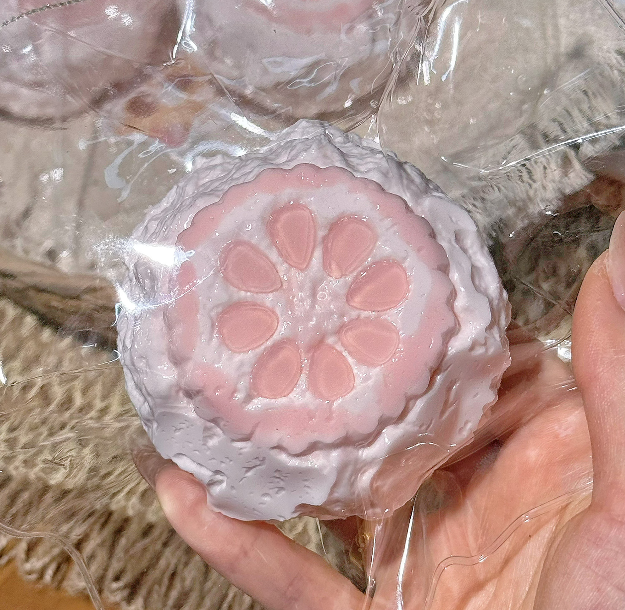 クリーム スクイーズ  約180g  PVC包装
