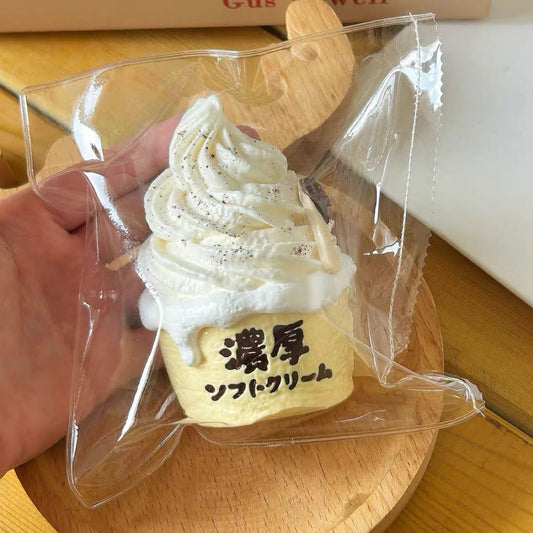 💖大人気おすすめ ソフトクリーム スクイーズ  7色 サイズ：9.5*7*4.5cm  160g  PVC包装