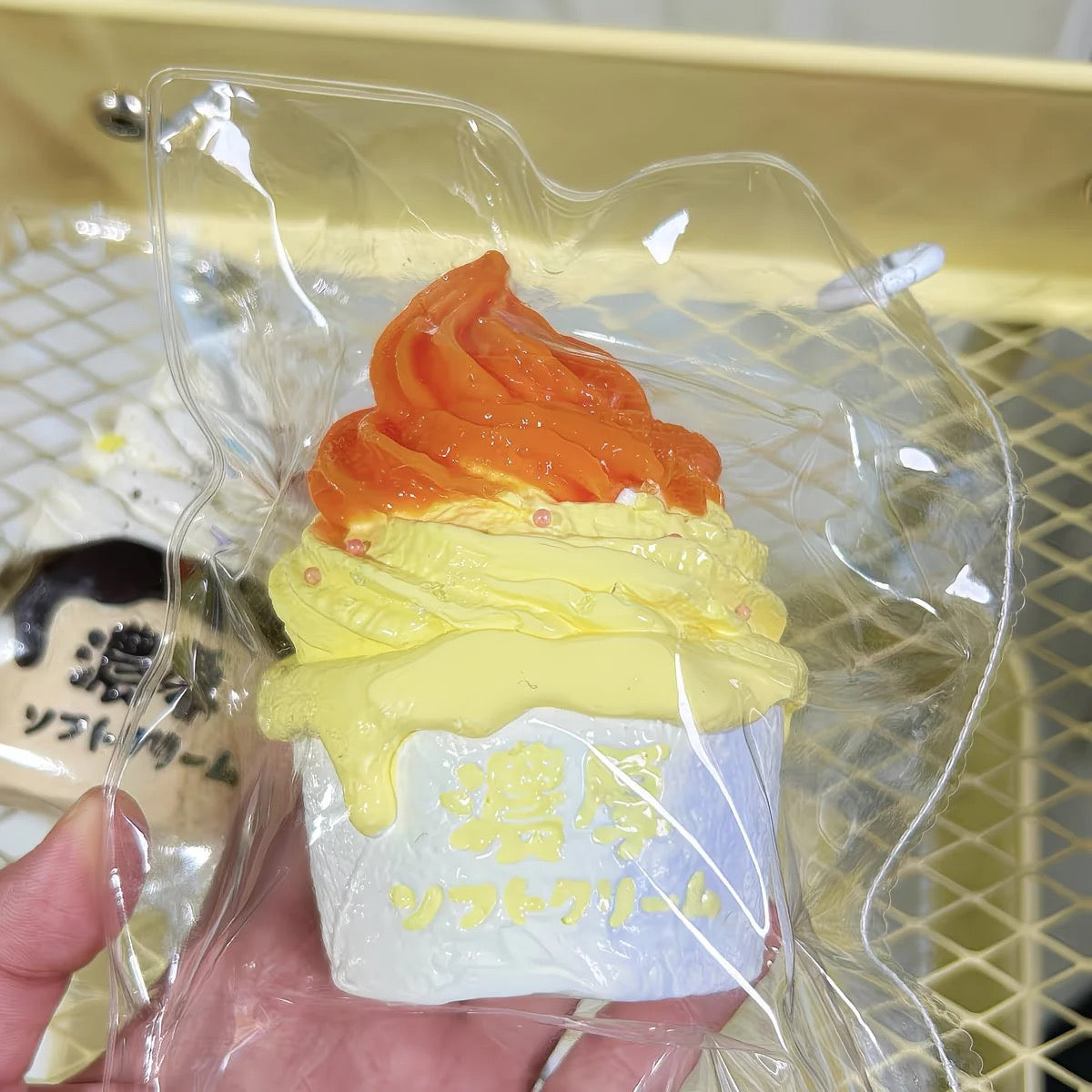 💖大人気おすすめ ソフトクリーム スクイーズ  7色 サイズ：9.5*7*4.5cm  160g  PVC包装