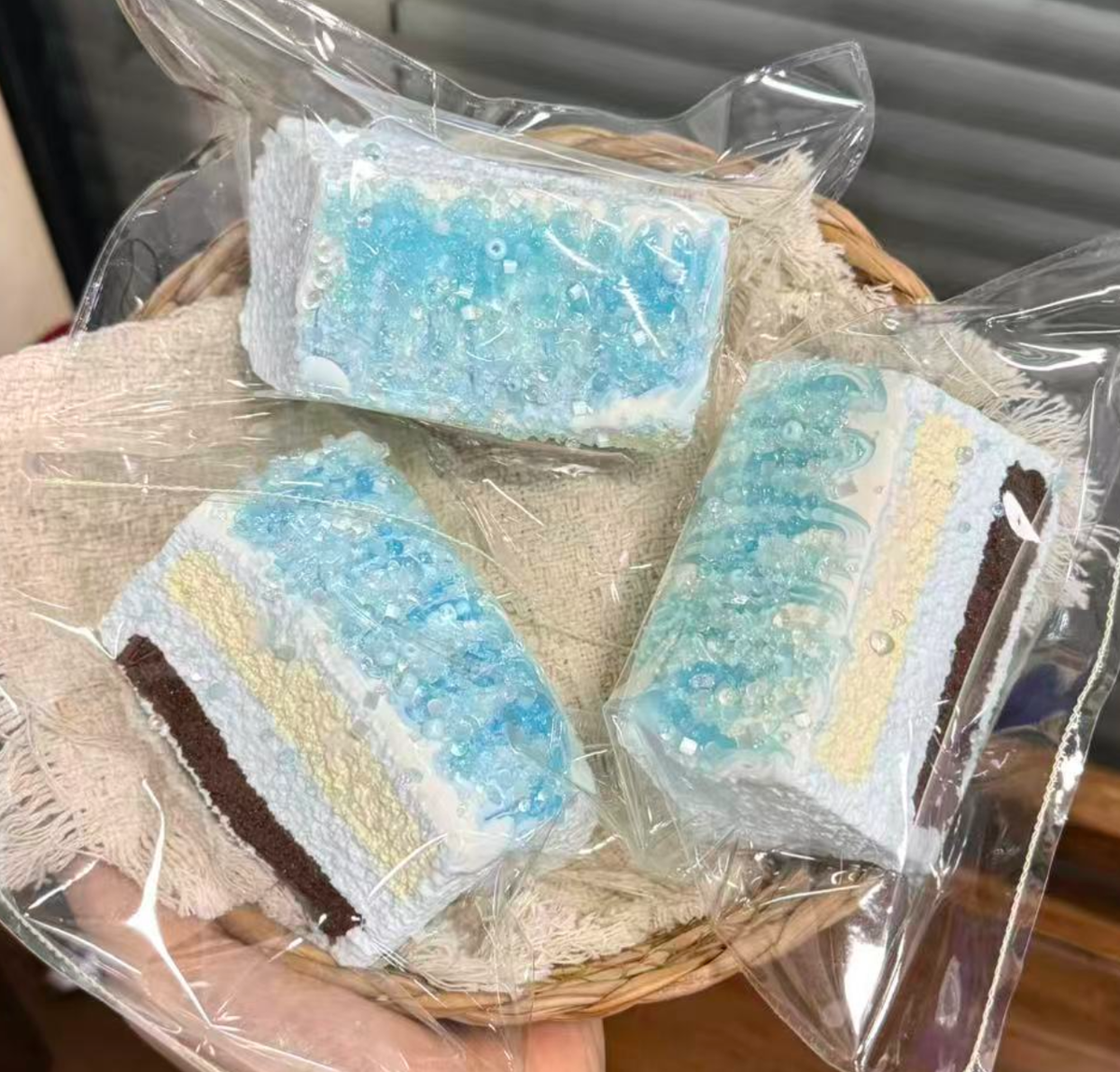 💖 ビーズ系 低反発 クリーム スクイーズ  約230g  PVC包装