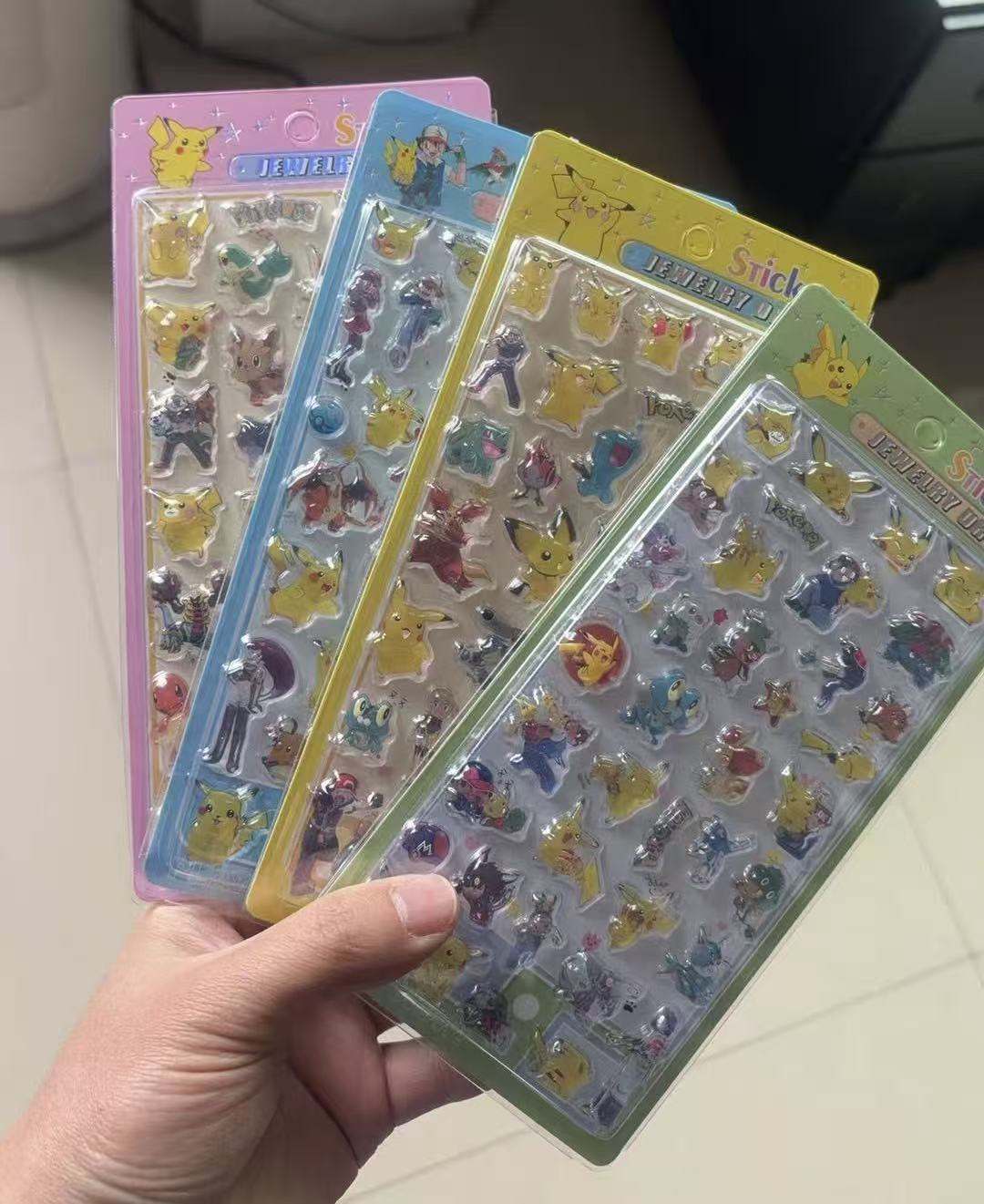 AA💖ポケモン2 硬いシール4種類 硬殻包装