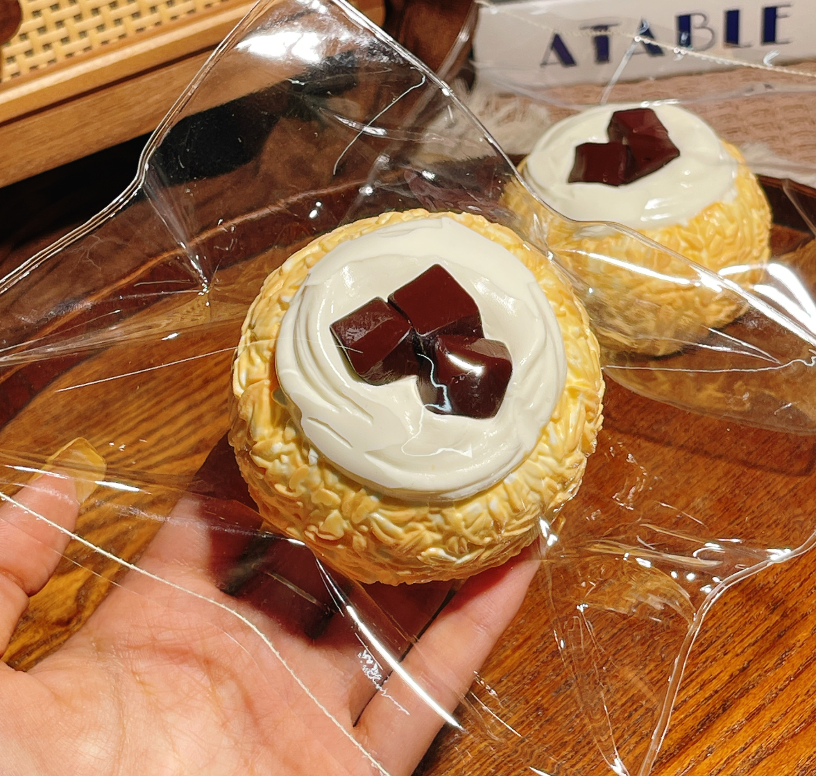 ケーキ クリーム スクイーズ  約160g  PVC包装