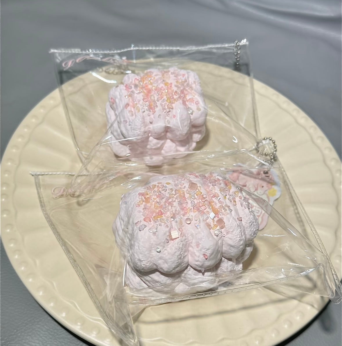 💖 DoDo 小さい 約110g 低反発 クリーム スクイーズ  PVC包装